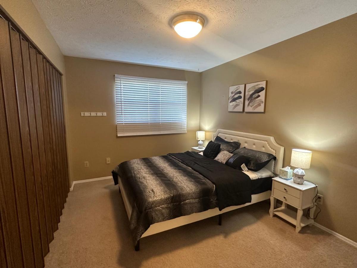The Cozy Townhouse Wpafb & Wsu Daire Fairborn Dış mekan fotoğraf