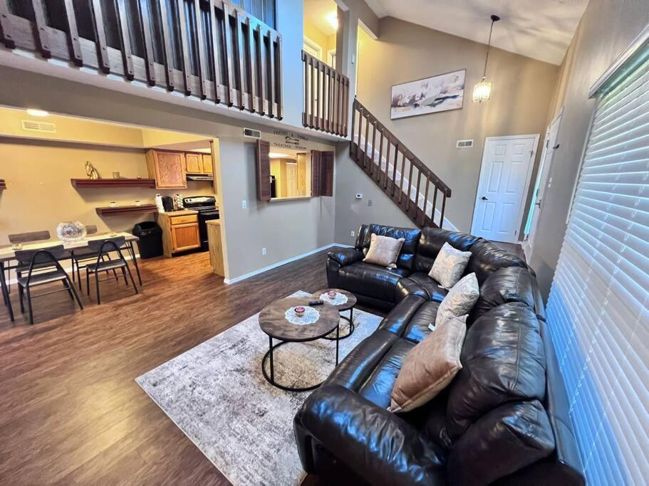 The Cozy Townhouse Wpafb & Wsu Daire Fairborn Dış mekan fotoğraf